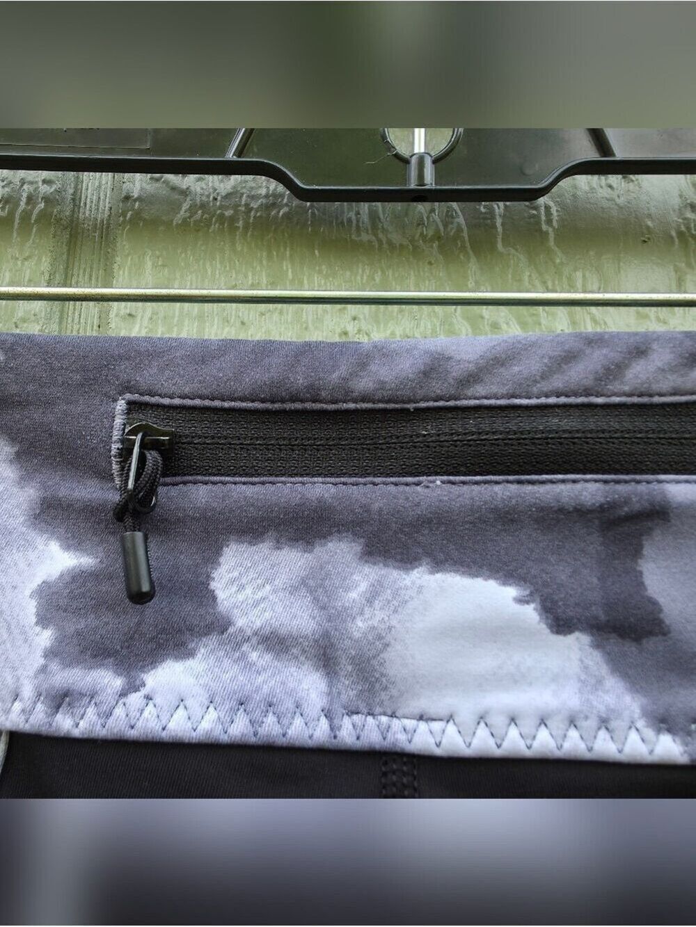 Lululemon Black Gray Capri Athletic Leggings Size 6 #YLEG14 - Picture 13 of 13